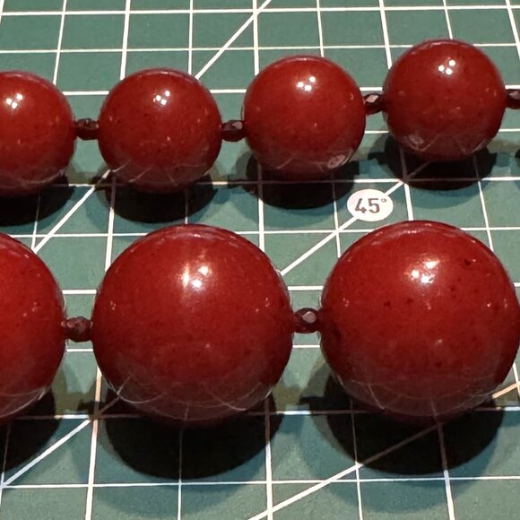 Ben-Amun Cherry Red Graduated Bead Necklace 36" Vintage Look Lobster Clasp Rock - Picture 6 of 9